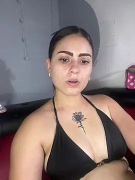 Snapshot of Azuna25 chatting on 2, 7, 2026 Azuna25 online show from 2, 7, 2026