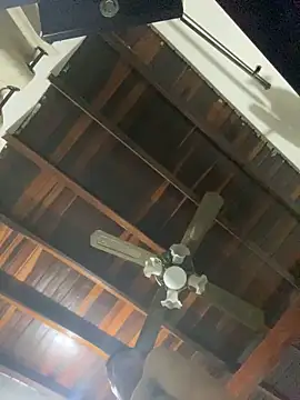 Snapshot of tom_thick chatting on 20, 12, 2024 tom thick online show from 20, 12, 2024