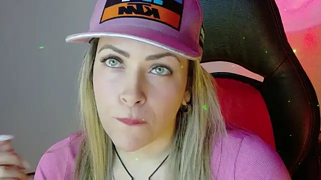 Natalia Montoya online show from 5, 11, 2025