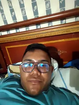 juniorxxx14 online show from 10, 4, 2026