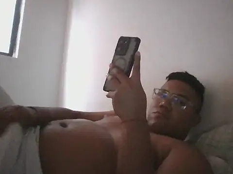 juniorxxx14 online show from 23, 4, 2026