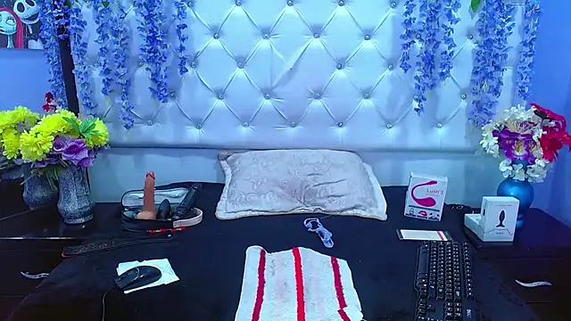 Brith Adams online show from 28, 12, 2024