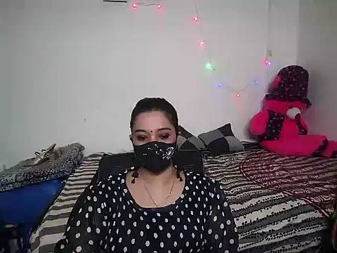 Arushisingh8888 online show from 12, 3, 2025