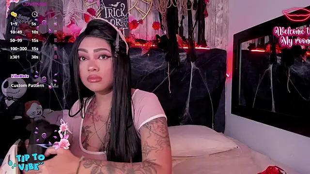 Neko Misaki online show from 1, 11, 2025