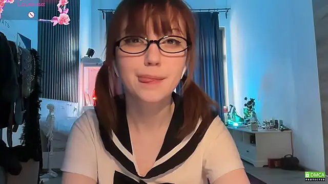 electric babe online show from 18, 4, 2026