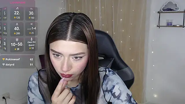 mily thomson b  online show from 22, 2, 2025