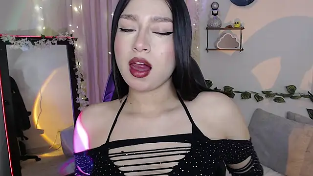 mily thomson b  online show from 17, 11, 2025