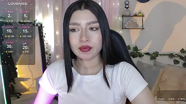 mily thomson b  online show from 4, 12, 2025