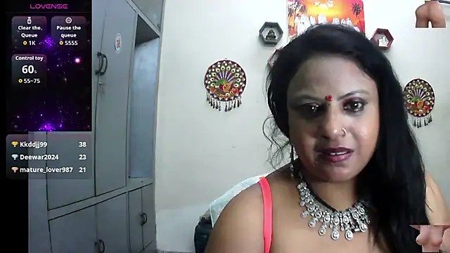 Snapshot of Sexy_komolika chatting on 31, 5, 2026 Sexy komolika online show from 31, 5, 2026