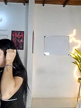 royalgirls x online show from 12, 3, 2026