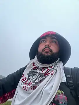 bigdickgio6923 online show from 13, 2, 2026