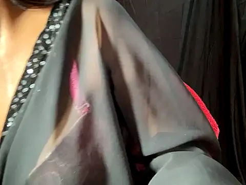Snapshot of Sexy_trisha__7 chatting on 11, 9, 2025 Sexy trisha  7 online show from 11, 9, 2025