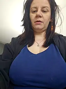 KristenVega online show from 20, 2, 2025