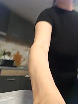 KristenVega online show from 17, 3, 2025