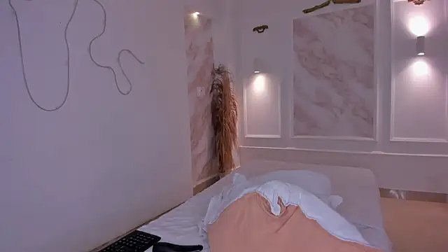 Snapshot of NastassjaCandy chatting on 24, 10, 2025 NastassjaCandy online show from 24, 10, 2025