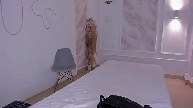 Snapshot of NastassjaCandy chatting on 27, 10, 2025 NastassjaCandy online show from 27, 10, 2025