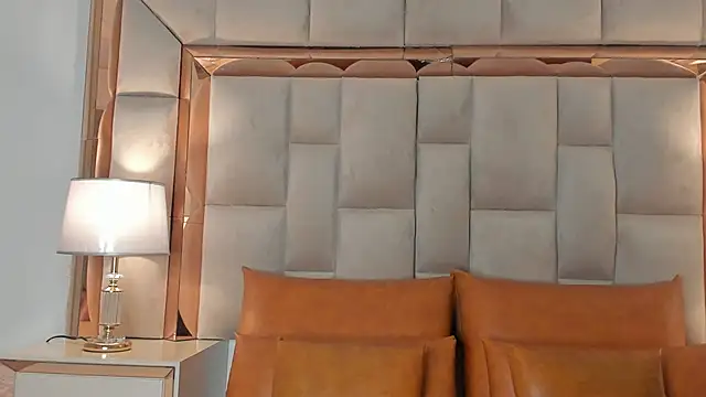 Snapshot of DaraBeckett chatting on 11, 9, 2025 DaraBeckett online show from 11, 9, 2025