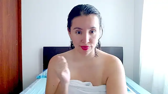 emely sexx20 online show from 18, 10, 2025