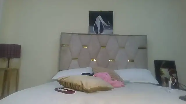 Fine assie online show from 6, 2, 2025