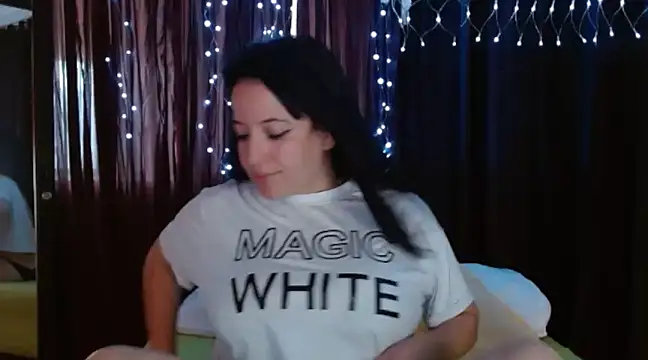  diana cute online show from 4, 12, 2024