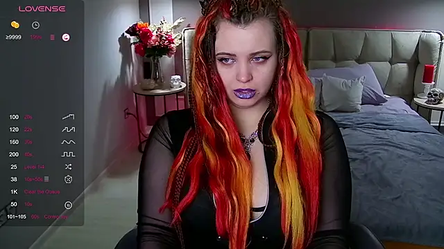 Miss Maya Mils online show from 5, 2, 2025