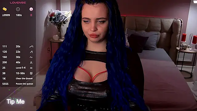 Miss Maya Mils online show from 13, 11, 2025