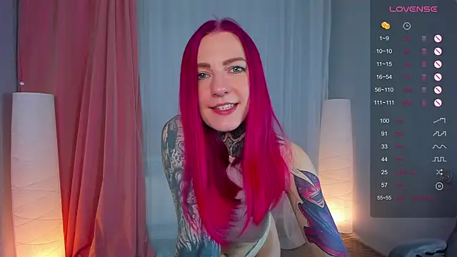Snapshot of Roxy_____ chatting on 24, 2, 2025 Roxy      online show from 24, 2, 2025