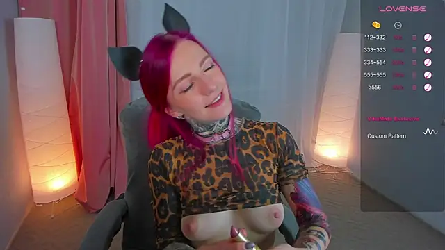 Snapshot of Roxy_____ chatting on 1, 3, 2025 Roxy      online show from 1, 3, 2025