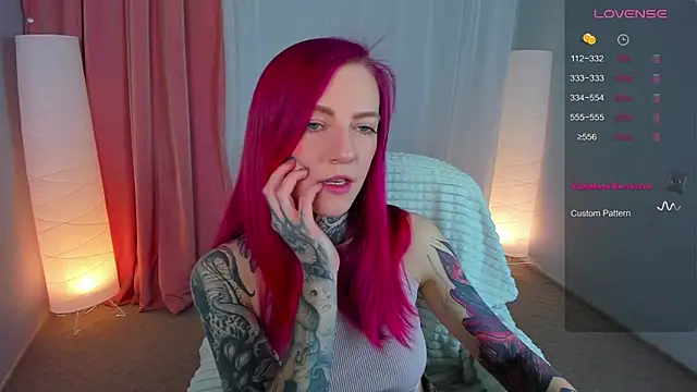 Snapshot of Roxy_____ chatting on 16, 3, 2025 Roxy      online show from 16, 3, 2025