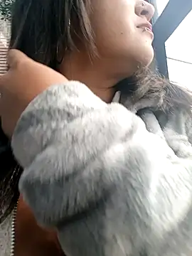 Cristal  04 online show from 11, 2, 2025