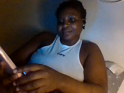 Snapshot of queenzuena chatting on 31, 7, 2026 queenzuena online show from 31, 7, 2026