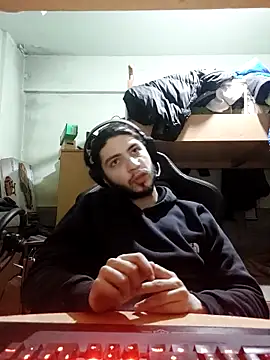 kleineid77 online show from 19, 2, 2026