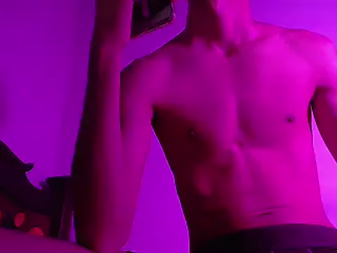 isaaclatino online show from 5, 1, 2025