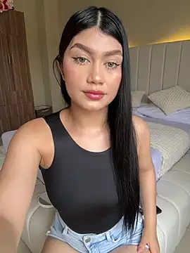 EmmaMartiinez online show from 2, 5, 2026