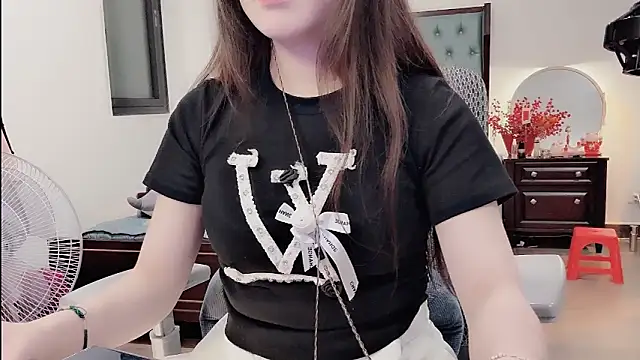 Berrysweet 68 online show from 8, 2, 2026