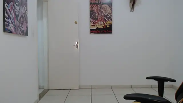 CrisBathoryxxx online show from 22, 2, 2025