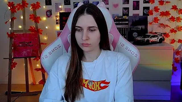 Snapshot of AliceCharmy chatting on 20, 11, 2025 AliceCharmy online show from 20, 11, 2025