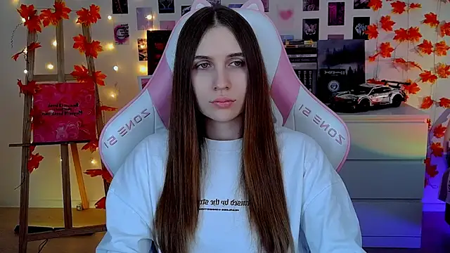 Snapshot of AliceCharmy chatting on 21, 11, 2025 AliceCharmy online show from 21, 11, 2025