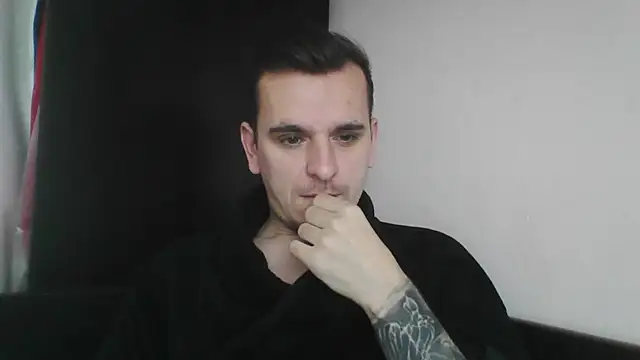 Huge cock22cm online show from 16, 2, 2025