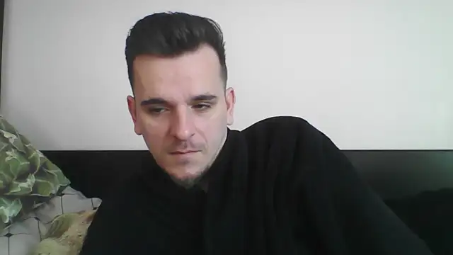 Huge cock22cm online show from 6, 3, 2025