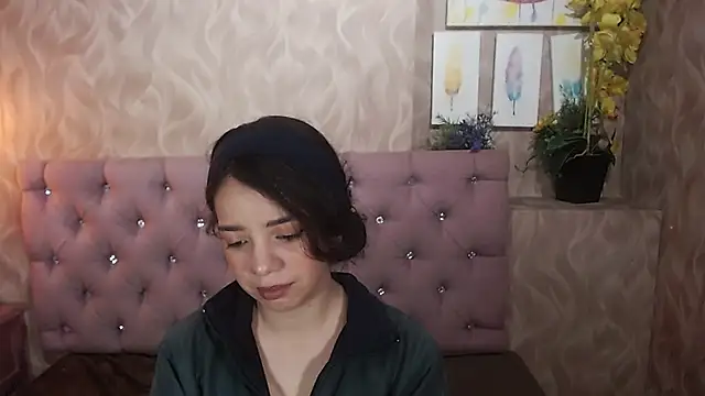 EmmaCowperr online show from 15, 1, 2026