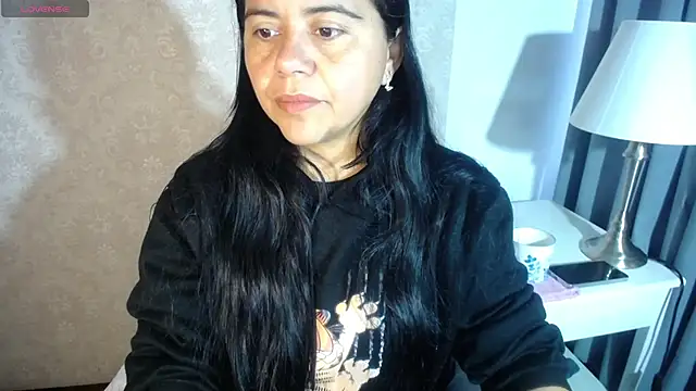 Snapshot of kendra__mamba chatting on 11, 3, 2025 kendra mamba online show from 11, 3, 2025