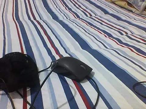 princess-cutie12 online show from 28, 11, 2025