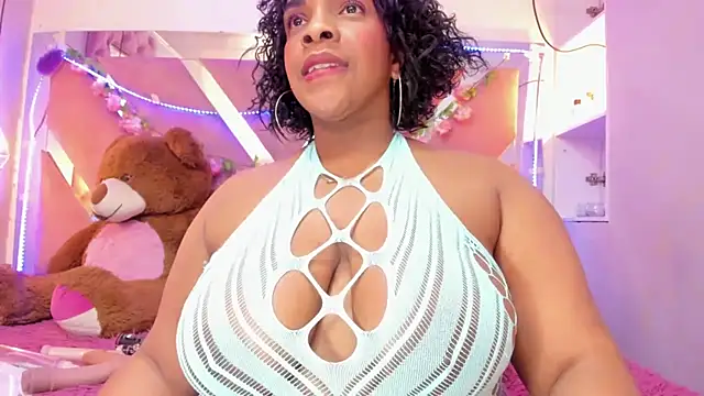 Scarlett-Bonnet online show from 19, 12, 2024