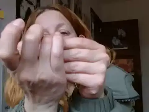 Snapshot of ViioletaMora chatting on 24, 6, 2026 ViioletaMora online show from 24, 6, 2026