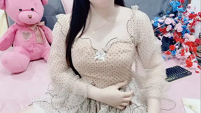 Funikio online show from 4, 2, 2026