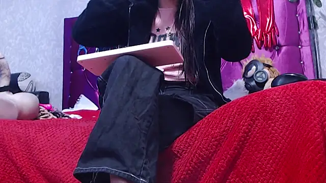 Snapshot of AyshaScott chatting on 27, 2, 2026 AyshaScott online show from 27, 2, 2026