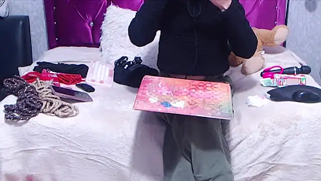 AyshaScott online show from 21, 3, 2026