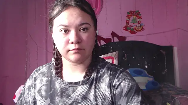 Snapshot of NikkiRous_ chatting on 17, 2, 2025 NikkiRous online show from 17, 2, 2025