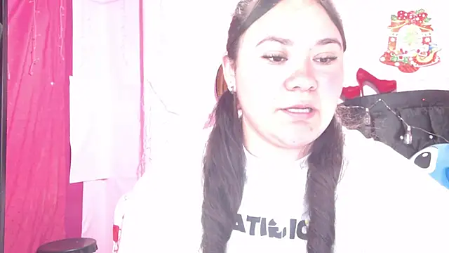 Snapshot of NikkiRous_ chatting on 24, 2, 2025 NikkiRous online show from 24, 2, 2025